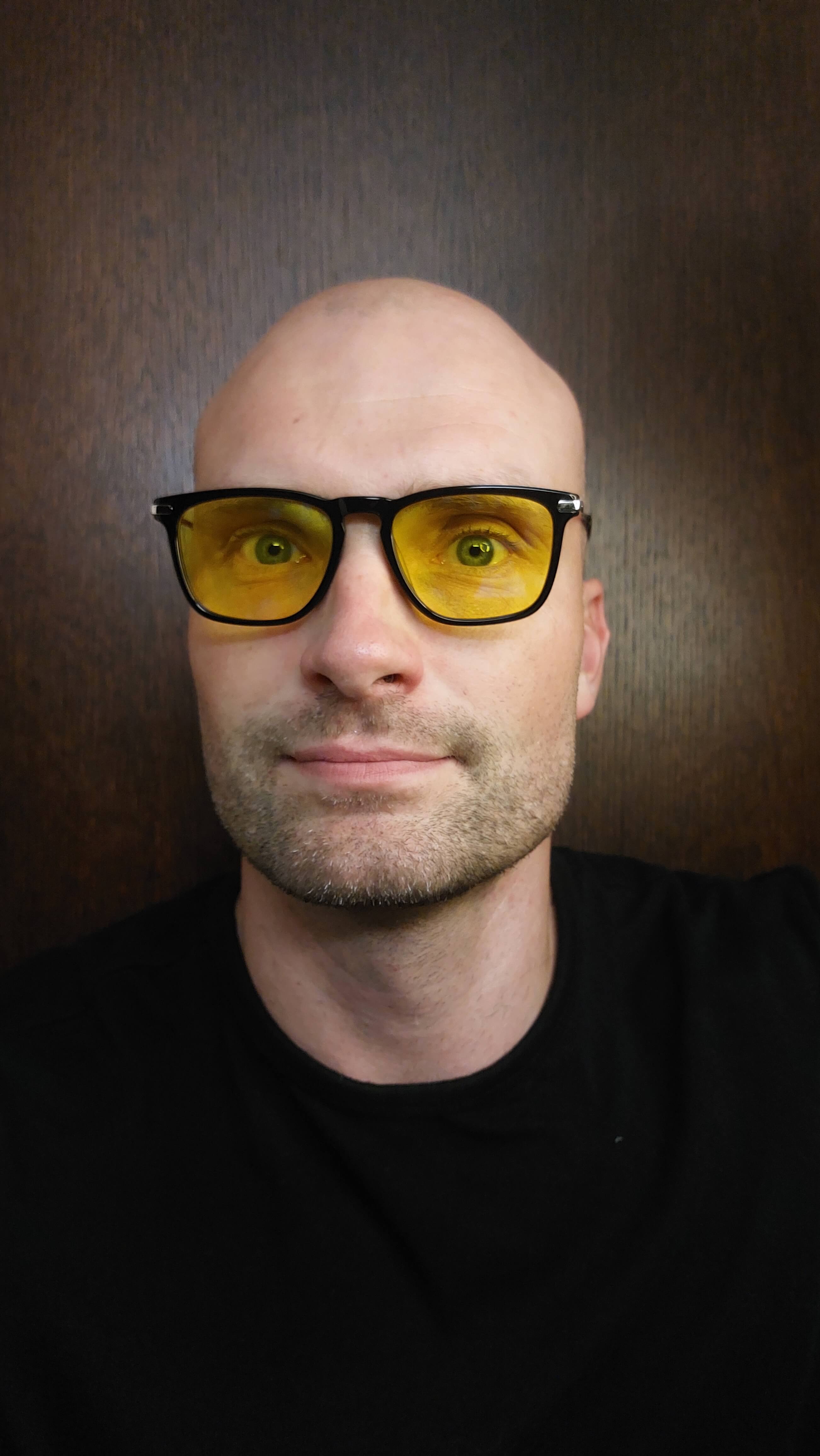 "Jax Fookus" unisex blue light glasses for daytime use