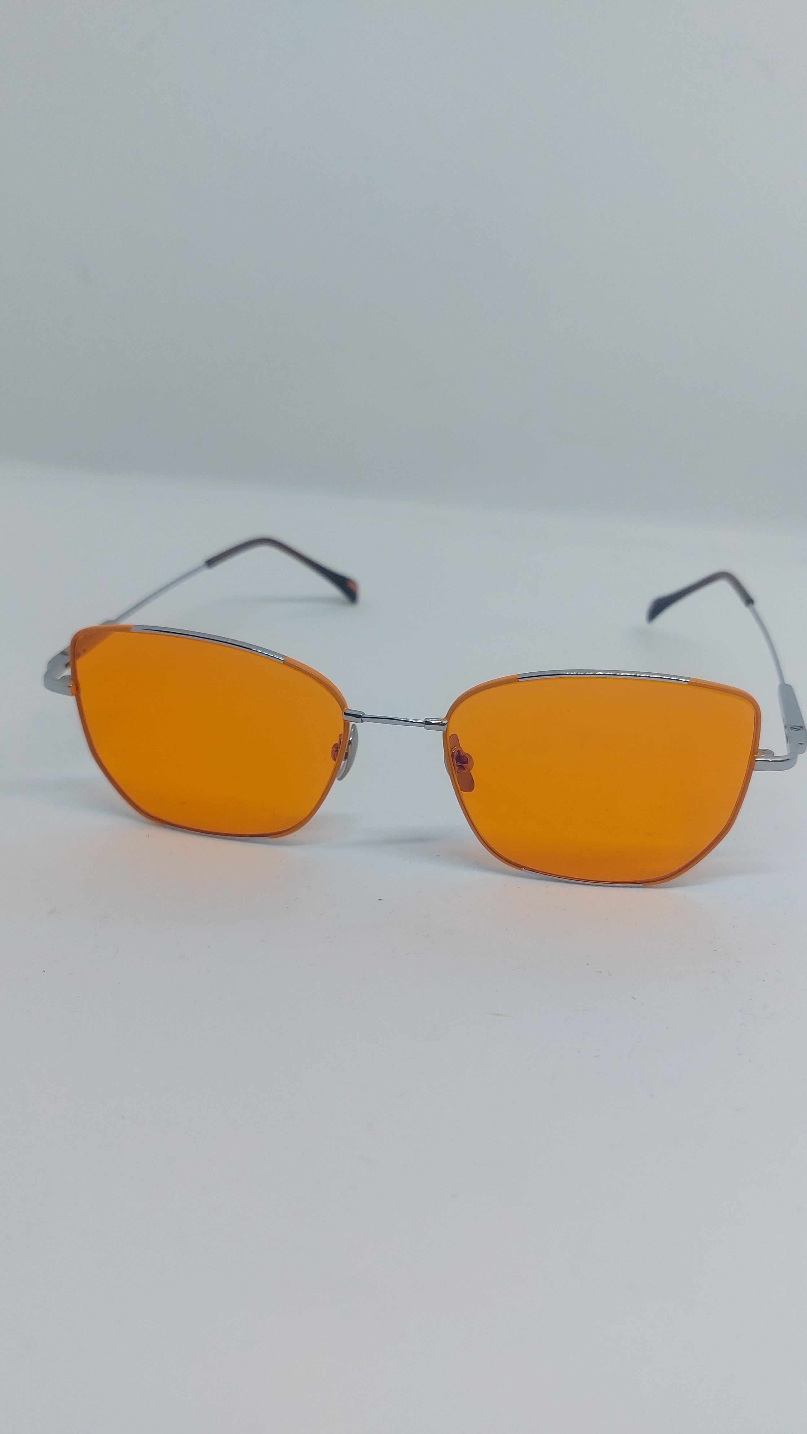 "Zen" titaanist raamiga unisex sinise valguse prillid